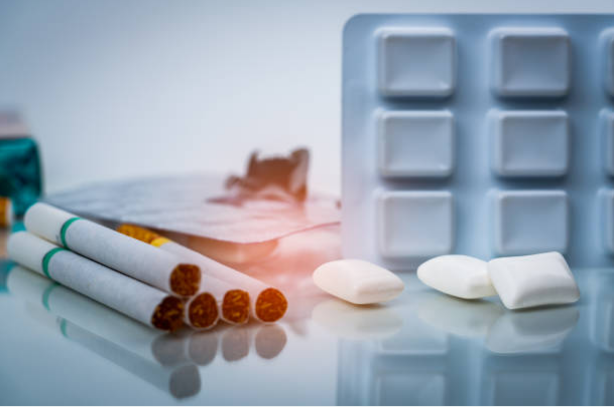 Các loại kẹo,  miếng, dán hay viên uống cũng không phải cách cai thuốc lá an toàn